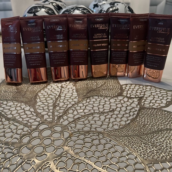 Everyhue Beauty Luminous Tinted Moisturizers available in various shades! - Picture 3 of 4